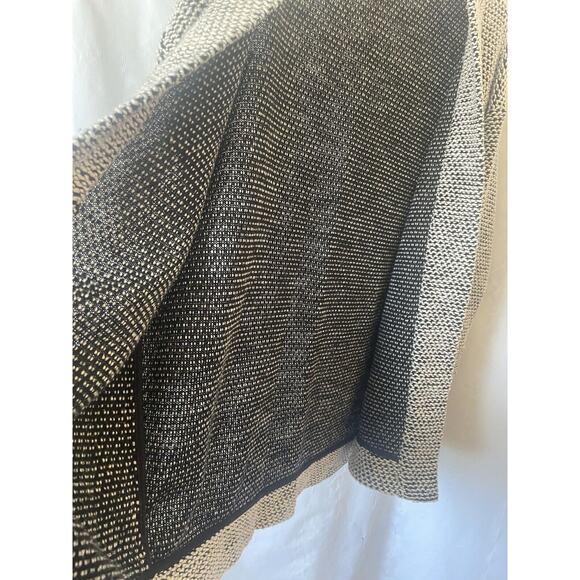 Marine Layer Sweater Size L Black White Birdseye Cardigan Open Front 3/4 Sleeve - Picture 7 of 10